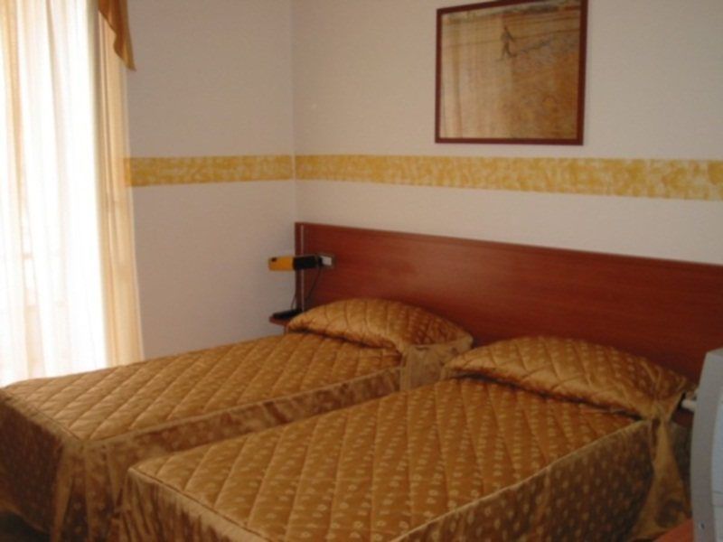 Hotel Bellevue Генуя Екстер'єр фото